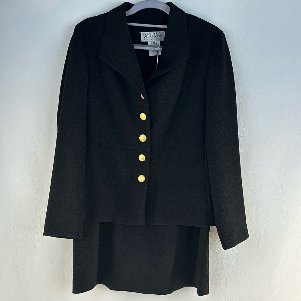 Vintage Dani Max Crepe Two Piece Blazer/Skirt Suit